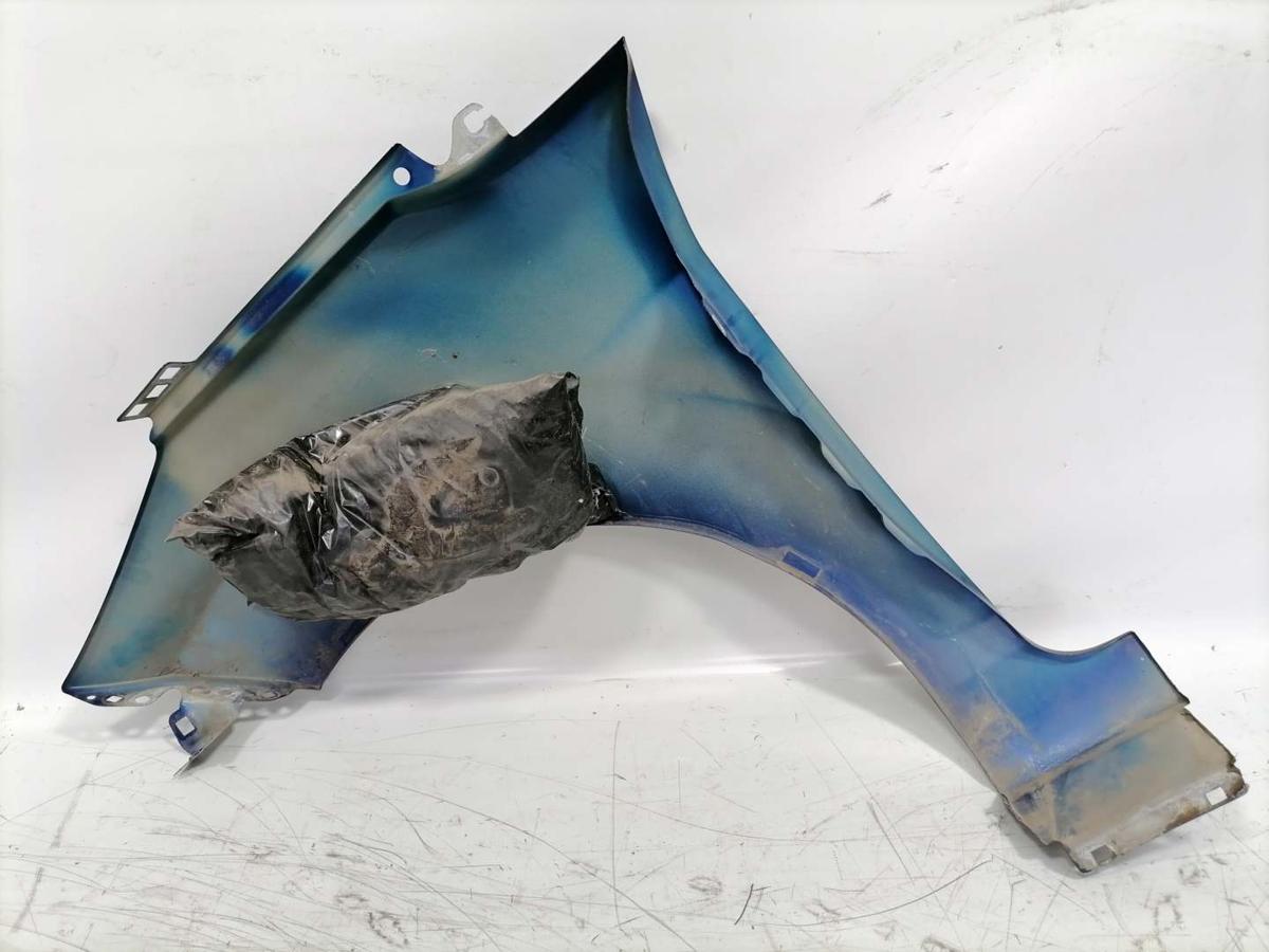 Ford Fiesta original Kotflügel vorn rechts Indic Blau Metallic Bj.2016